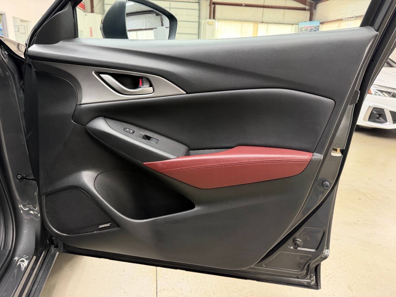 Used 2018 MAZDA CX-3 Touring w/ Preferred Equipment Package AWD/4WD image 16
