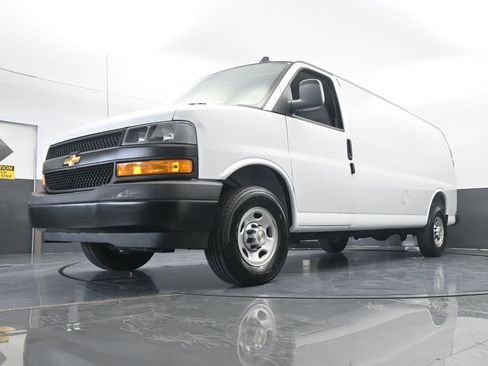 New 2025 Chevrolet Express 3500 Extended w/ Driver Convenience Package image 49