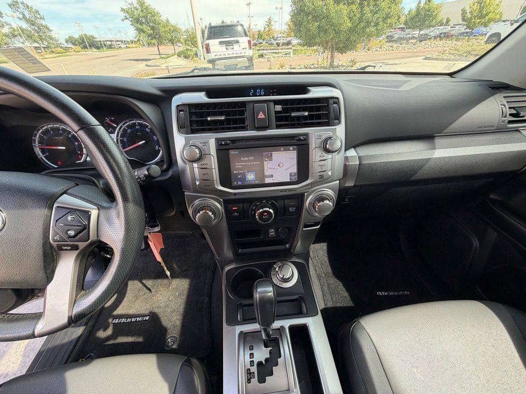 Used 2019 Toyota 4Runner SR5 Premium AWD/4WD image 28