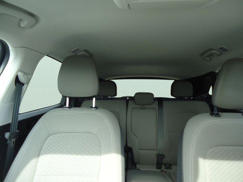 Used 2022 Ford Escape SE w/ Convenience Package image 27