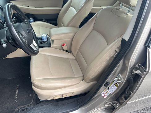 Used 2016 Subaru Legacy 3.6R Limited image 12