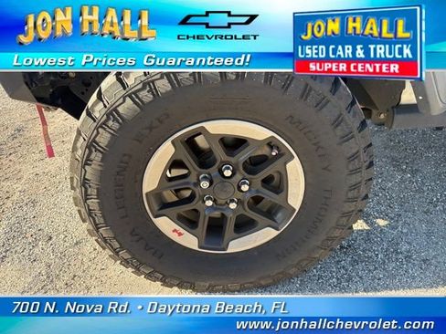 Used 2018 Jeep Wrangler Unlimited Rubicon w/ LED Lighting Group image 18