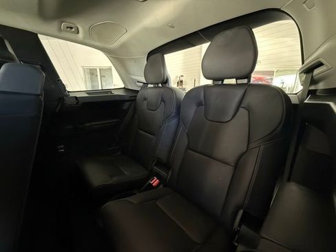New 2026 Volvo XC90 B6 Ultra w/ Protection Package image 31