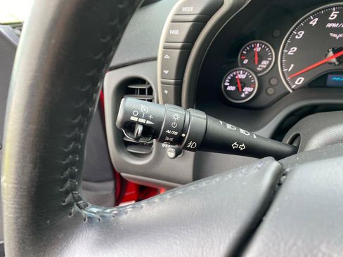 Used 2005 Chevrolet Corvette Coupe w/ Preferred Equipment Group image 20