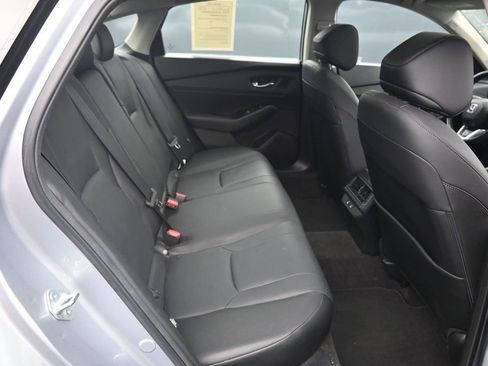 Used 2025 Honda Accord Touring image 11