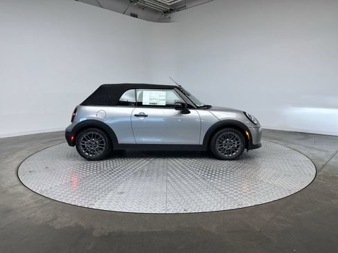 Used 2026 MINI Cooper S FWD image 10