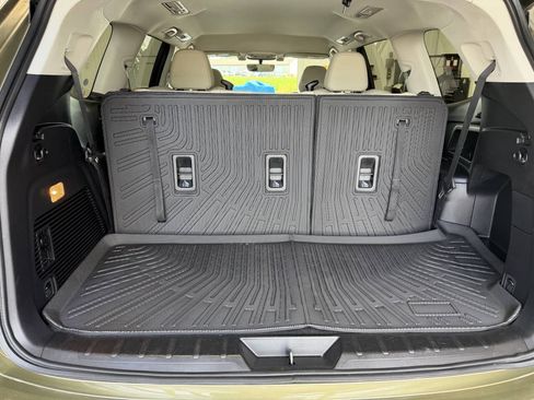 Used 2022 Subaru Ascent Limited AWD/4WD image 28