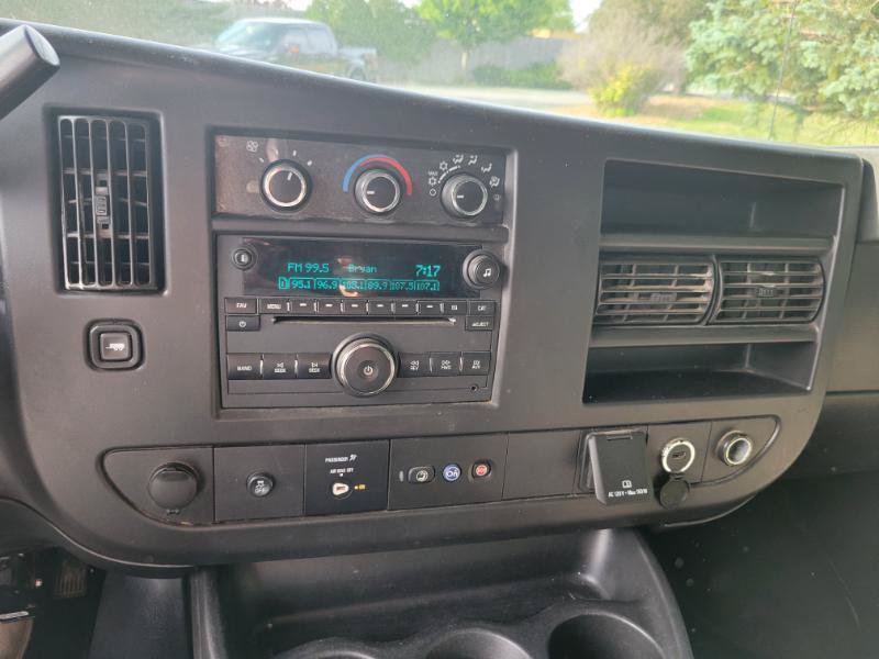 Used 2020 Chevrolet Express 2500 Extended w/ Communications Package RWD image 20