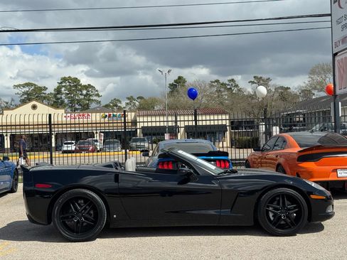 Used 2009 Chevrolet Corvette Convertible w/ Preferred Equipment Group image 11