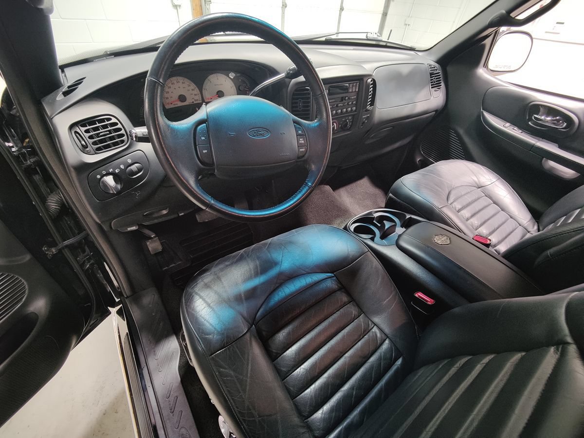 Used 2000 Ford F150 Harley-Davidson RWD image 24