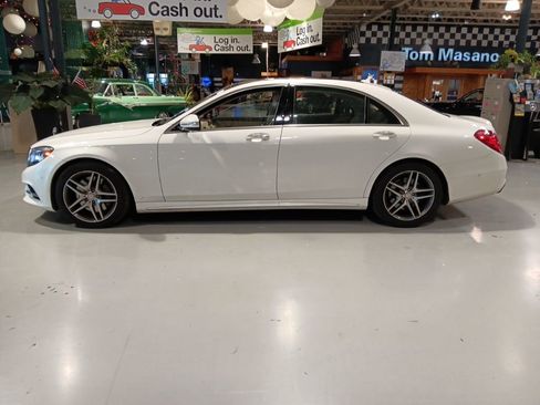 Used 2015 Mercedes-Benz S 550 4MATIC Sedan image 9
