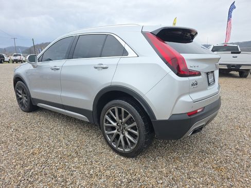 Used 2019 Cadillac XT4 Premium Luxury w/ Cold Weather Package image 7