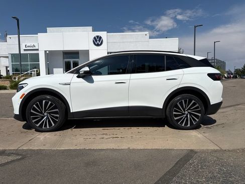 Certified 2024 Volkswagen ID.4 Pro AWD/4WD image 2