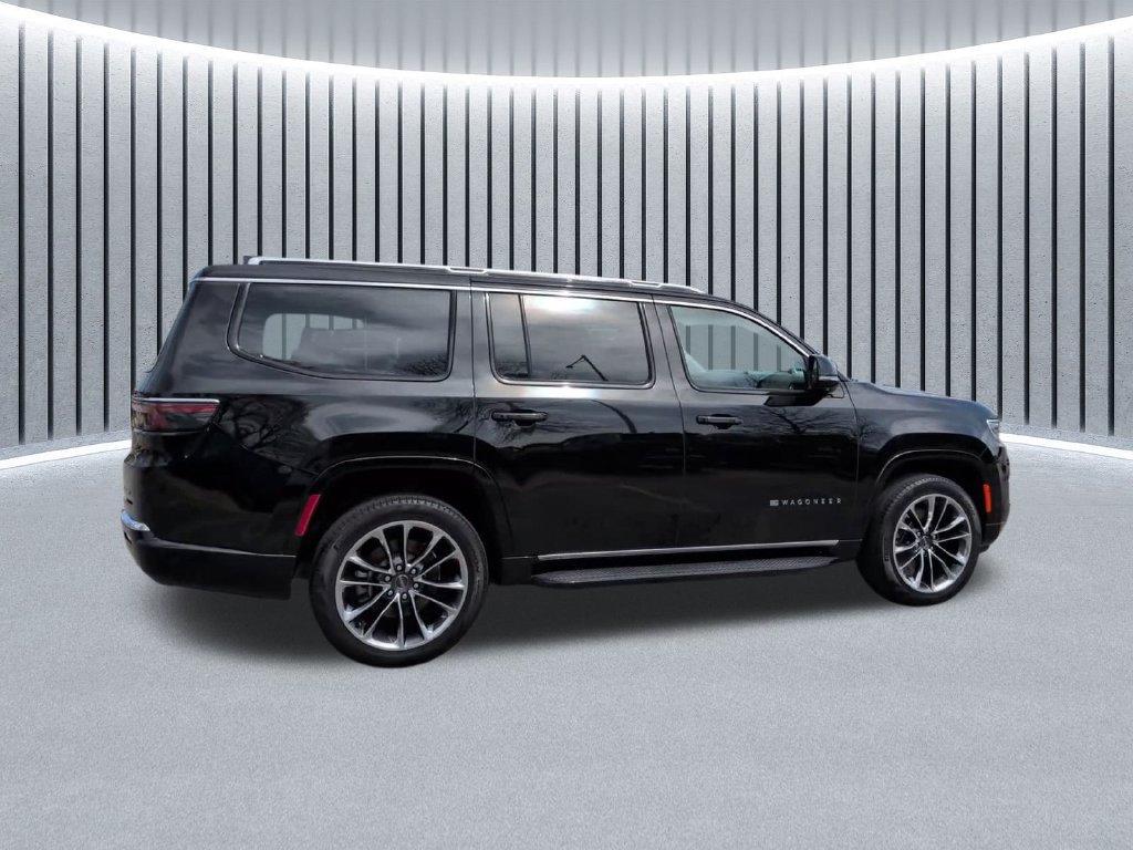 Used 2024 Jeep Wagoneer Series II w/ Premium Group I AWD/4WD image 6