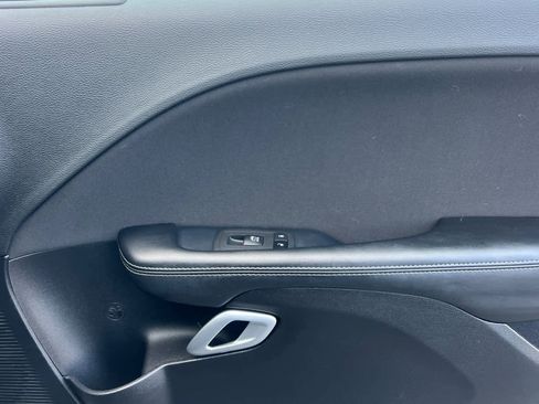 Used 2021 Dodge Challenger SXT w/ Blacktop Package image 17