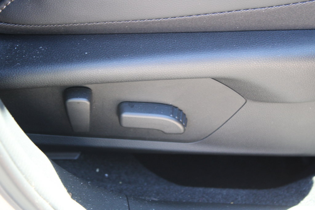 Used 2026 Subaru Outback Limited XT AWD/4WD image 13