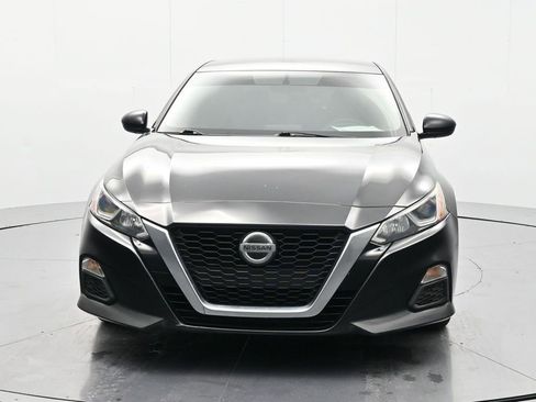Used 2019 Nissan Altima 2.5 S FWD image 2