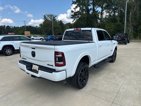 Used 2022 RAM 2500 Laramie w/ Night Edition image 7