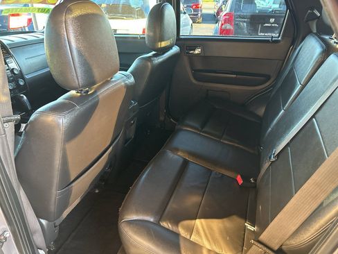 Used 2010 Ford Escape Limited FWD image 14