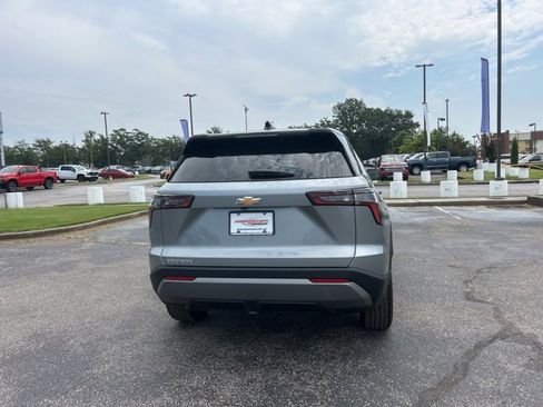 New 2026 Chevrolet Equinox LT w/ Convenience Package II image 4