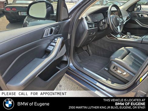 Used 2019 BMW X7 xDrive40i w/ Premium Package AWD/4WD image 24