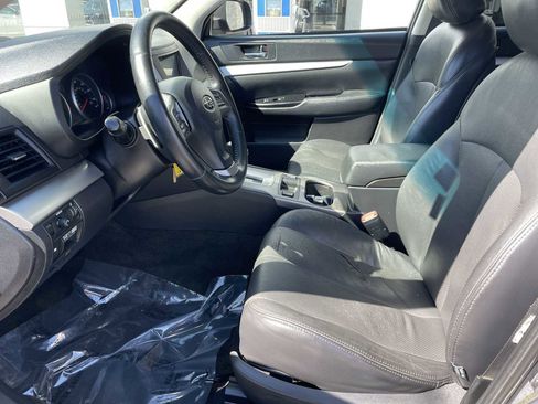 Used 2014 Subaru Outback 2.5i Premium w/ Moonroof Package image 10