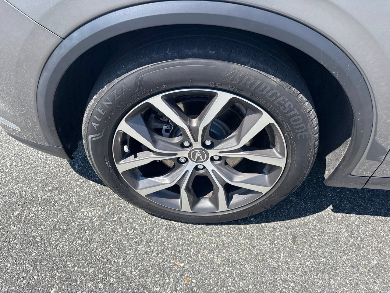 Used 2024 Acura MDX w/ Technology Package FWD image 12