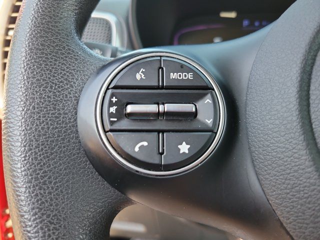 Used 2024 Kia Soul LX FWD image 14