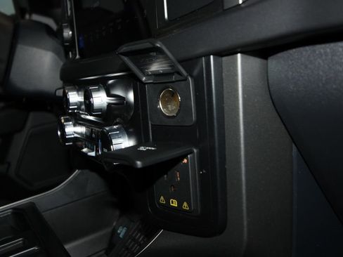 Used 2024 Ford F150 XLT w/ Equipment Group 302A MID image 25