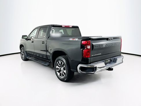 Used 2022 Chevrolet Silverado 1500 LT image 5