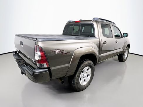Used 2012 Toyota Tacoma PreRunner image 4