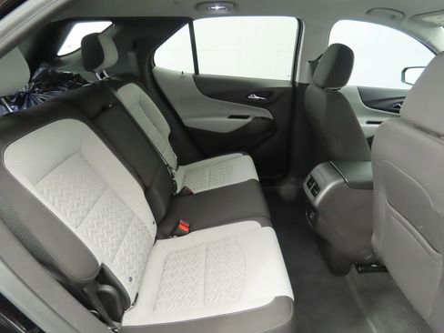 Used 2024 Chevrolet Equinox LS w/ LS Convenience Package image 20