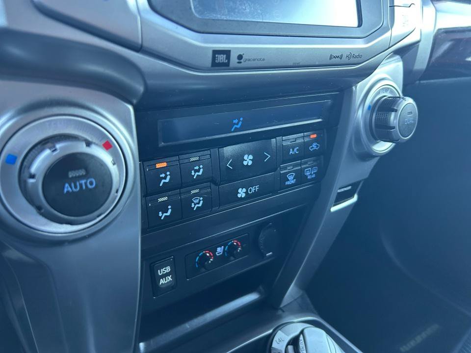 Used 2016 Toyota 4Runner Limited AWD/4WD image 22