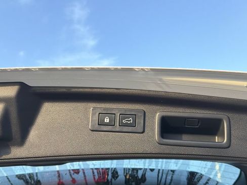 Certified 2022 Subaru Forester Sport AWD/4WD image 15
