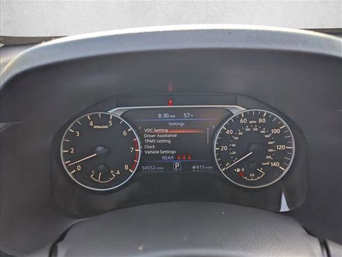 Used 2024 Nissan Altima 2.5 SV image 10