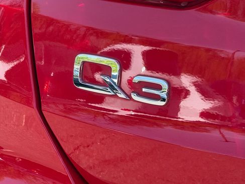 Used 2020 Audi Q3 2.0T Premium Plus AWD/4WD image 28