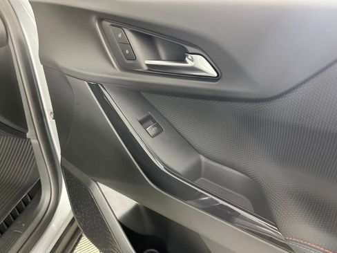 New 2026 Chevrolet Equinox RS w/ Safety and Technology Package FWD image 9