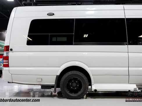 Used 2018 Mercedes-Benz Sprinter 3500 image 37