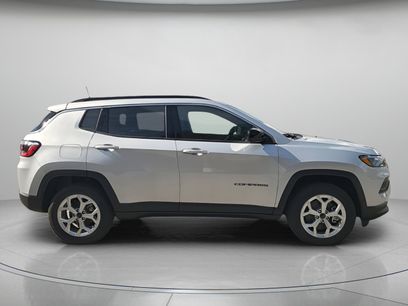 New 2026 Jeep Compass Latitude