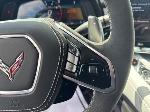 Used 2023 Chevrolet Corvette Stingray Premium Cpe w/ Z51 Performance Package RWD image 13