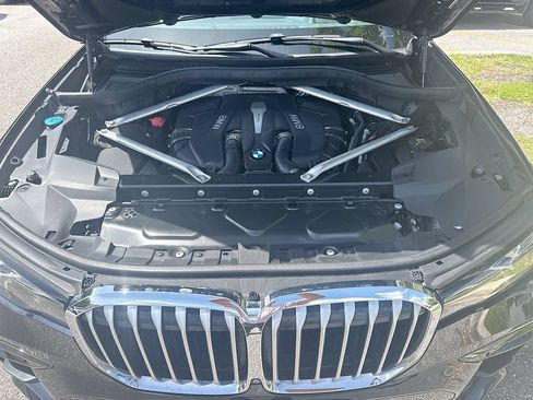 Used 2019 BMW X7 xDrive50i w/ Dynamic Handling Package AWD/4WD image 35