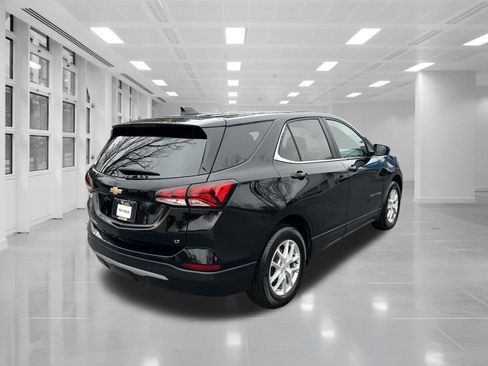 Certified 2024 Chevrolet Equinox LT w/ LPO, Floor Liner Package image 5