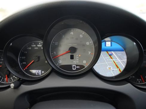 Used 2014 Porsche Cayenne S image 24