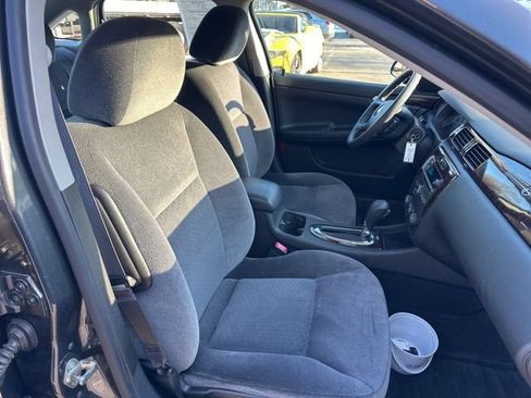 Used 2016 Chevrolet Impala Limited LS image 27