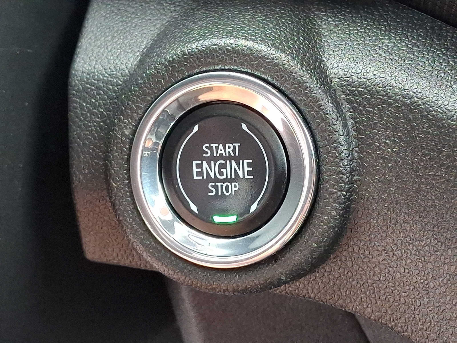Used 2023 Chevrolet TrailBlazer RS FWD image 25