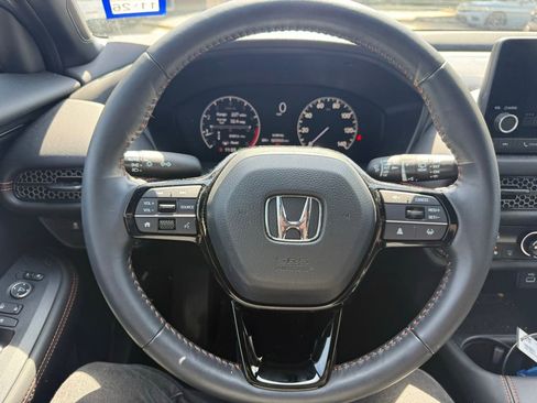 Used 2024 Honda HR-V Sport image 12