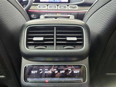 Used 2024 Mercedes-Benz GLS 450 4MATIC image 58