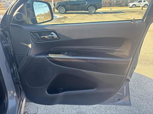 Used 2023 Dodge Durango GT image 35