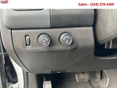 Used 2021 Chevrolet Colorado Z71 AWD/4WD image 26