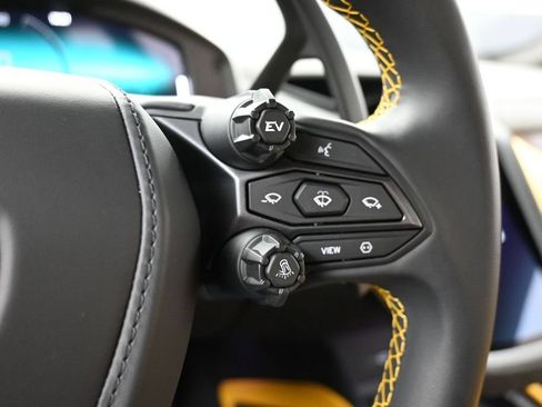 Used 2026 Lamborghini Temerario AWD/4WD image 19